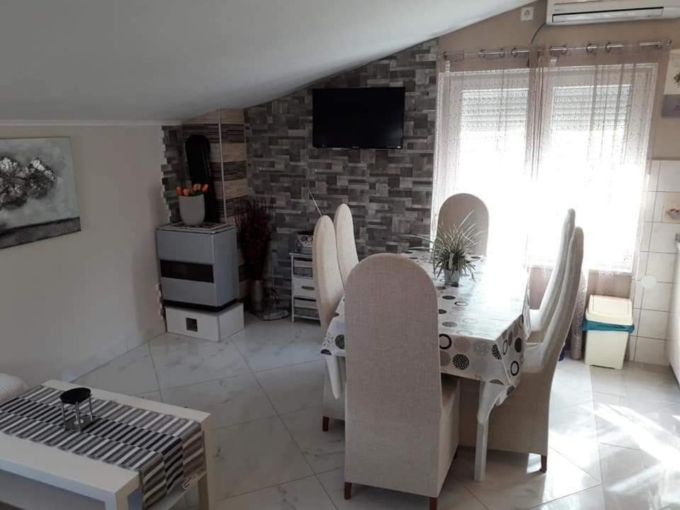 Apartment Mario Dramalj Bagian luar foto